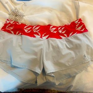 Oiselle mac roga shorts